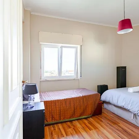 Penthouse Vista Mar In Lisboa Cascais Family And Work Friendly Parede