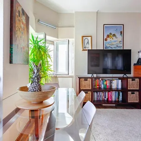 Penthouse Vista Mar In Lisboa Cascais Family And Work Friendly