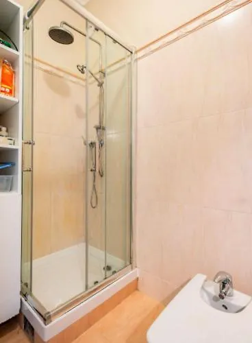 Penthouse Vista Mar In Lisboa Cascais Family And Work Friendly Appartement Parede