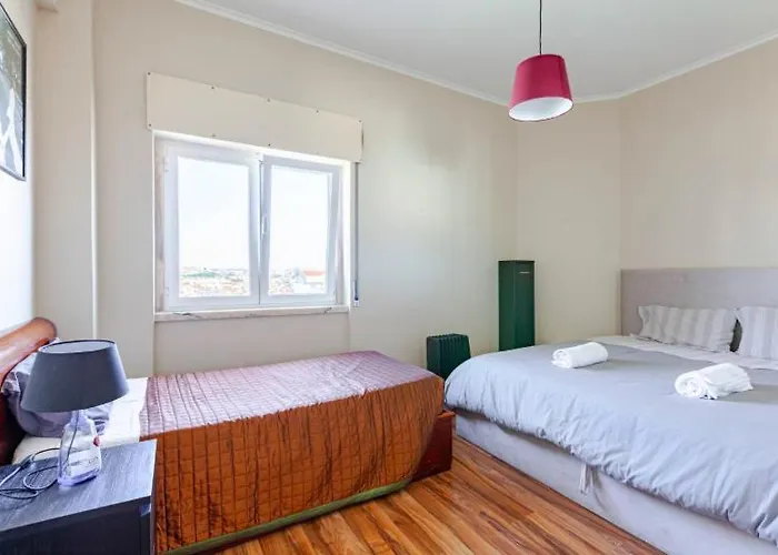 Penthouse Vista Mar In Lisboa Cascais Family And Work Friendly Parede
